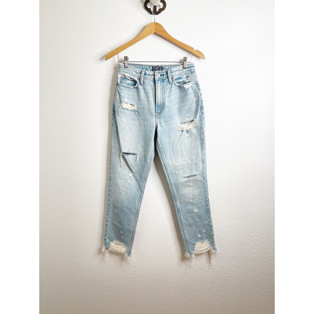 Abercrombie & Fitch Mom Jeans‎ Light Wash Distressed Raw Step Hem Womens 26 2R